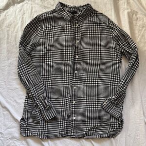 H&M Women's Black and White Checkered Button Down Shirt